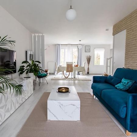 Forest Chic : Maison San Marina Apartamento Parmain Exterior foto