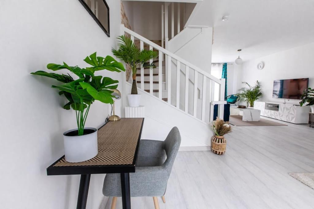 Forest Chic : Maison San Marina Apartamento Parmain Exterior foto